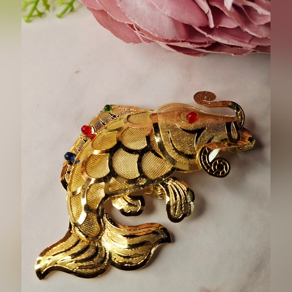 🐟💚Vintage 80s Gold Jewelled Fish Necklace/Brooch
